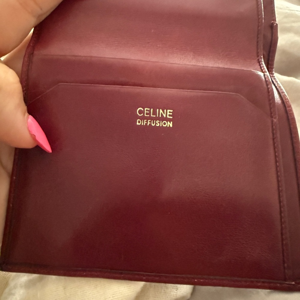 Celine Red Leather Wallet with Gold Hardware Diffusion - Picture 5 of 15